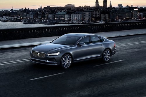 S90 (2017-2022) Front angle low view