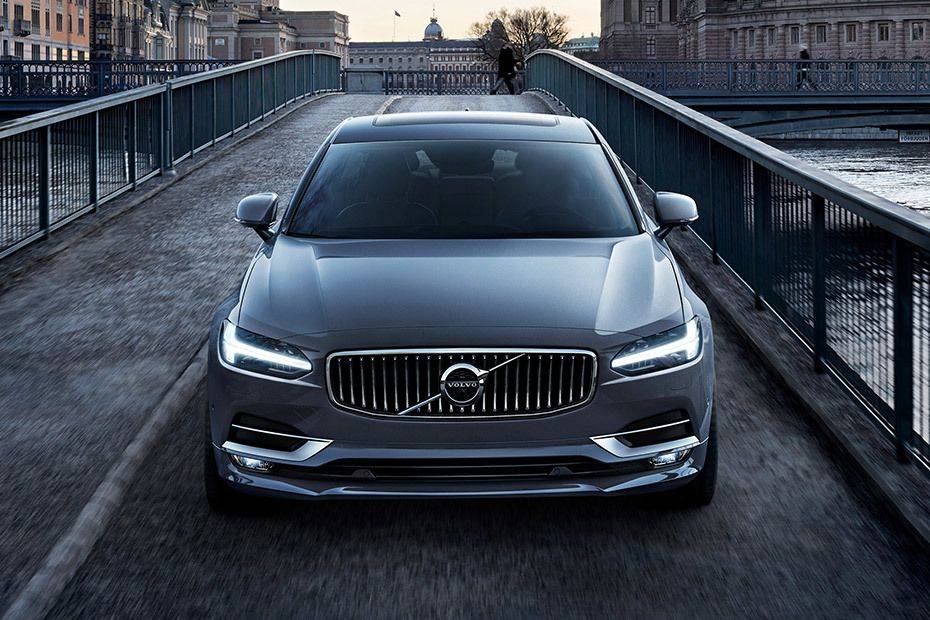 Full Front View of S90 (2017-2022) Full Front View of S90 (2017-2022)