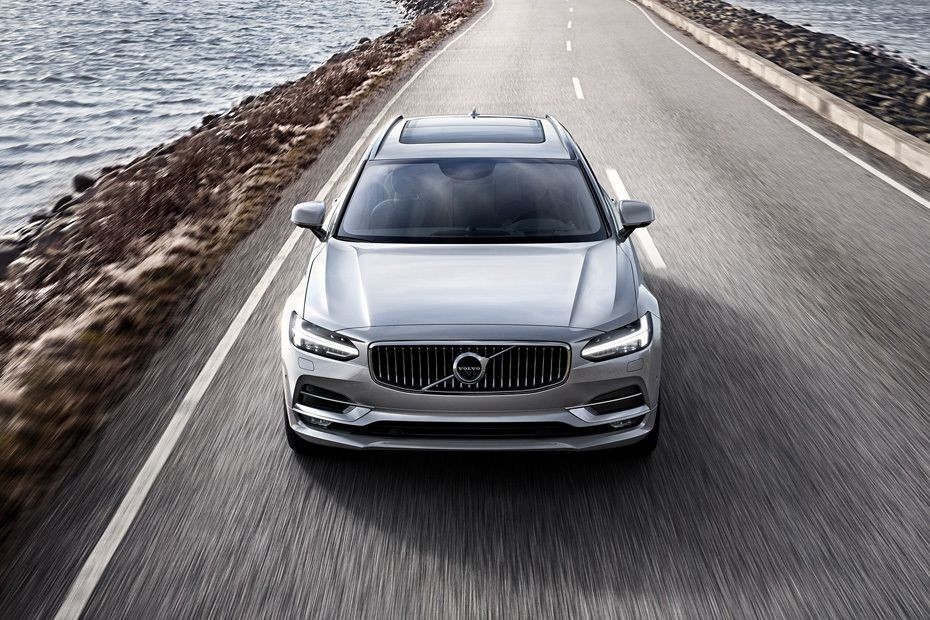 Full Front View of V90 in UAE
