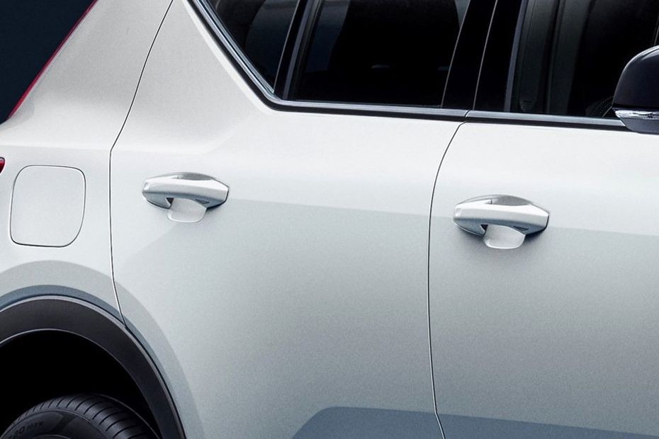 XC40 (2018-2022) Door handle in UAE