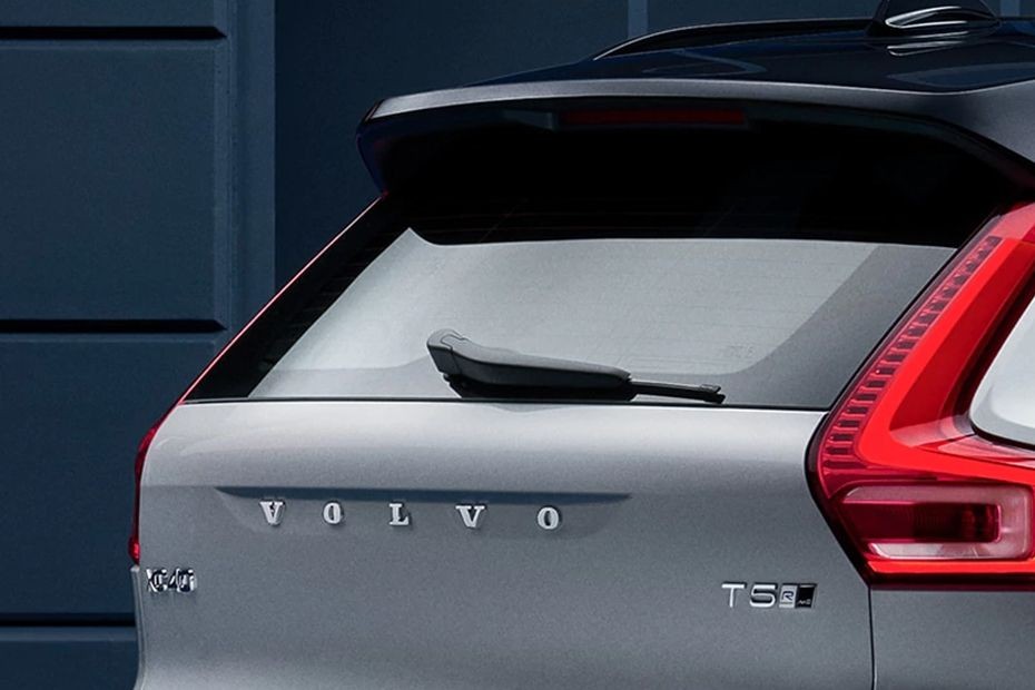 XC40 (2018-2022) Spoiler in UAE