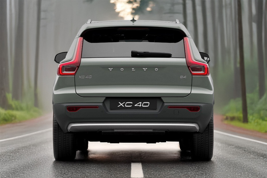Full Rear View of Volvo XC40 Full Rear View of Volvo XC40