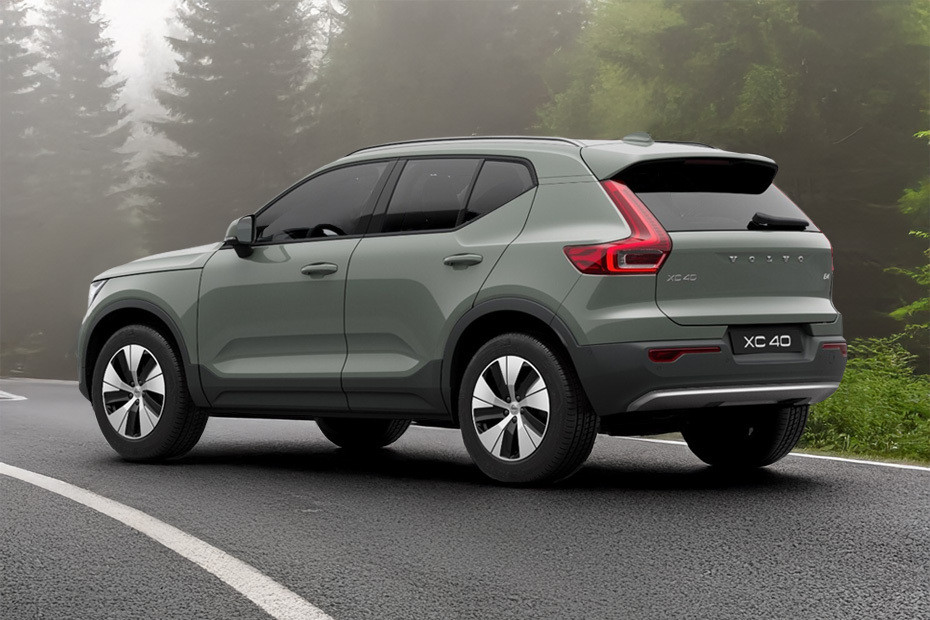 Rear Cross Side View of Volvo XC40 Rear Cross Side View of Volvo XC40
