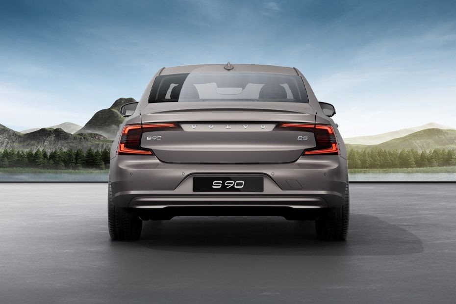 Full Rear View of Volvo S90 (2024-2025) in UAE