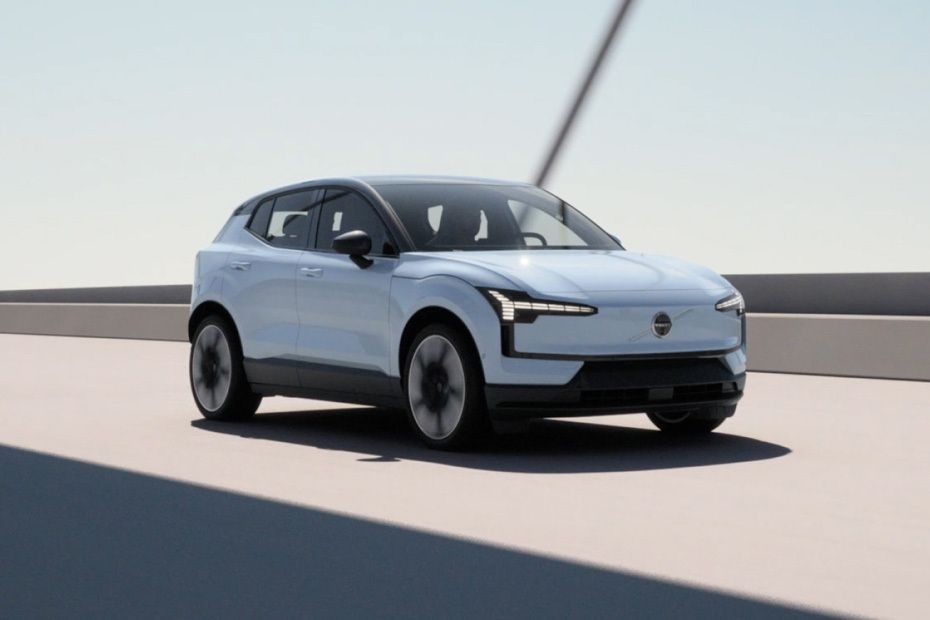 Volvo EX30 Front Medium View in UAE