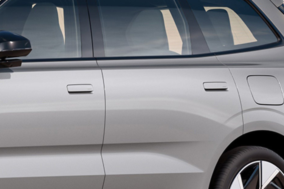 EX90 Door handle in UAE