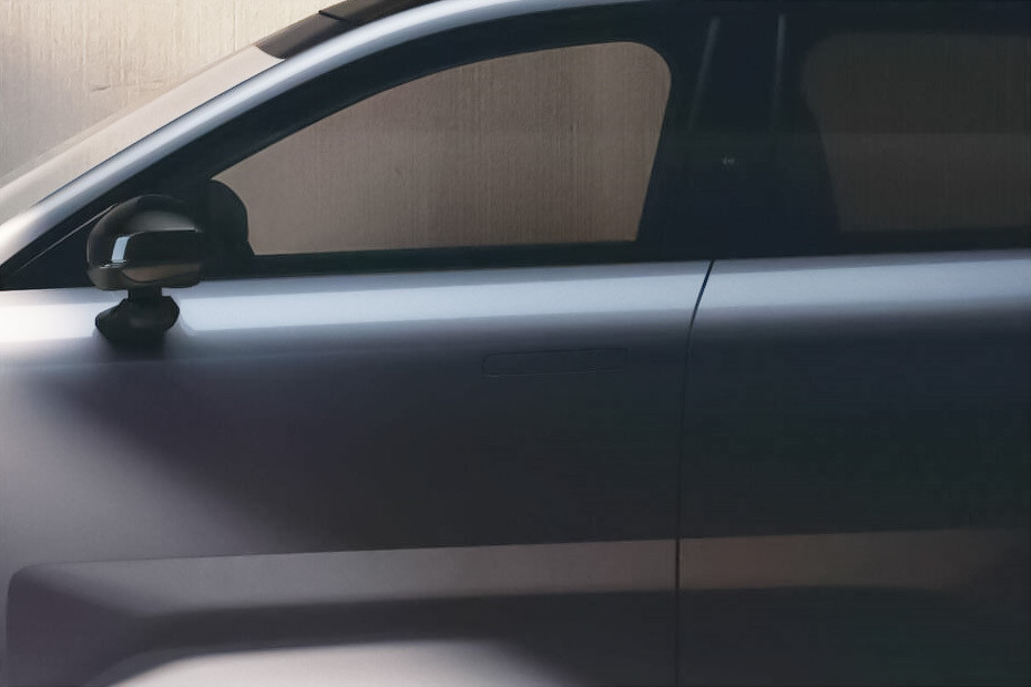 XC70 Door handle in UAE