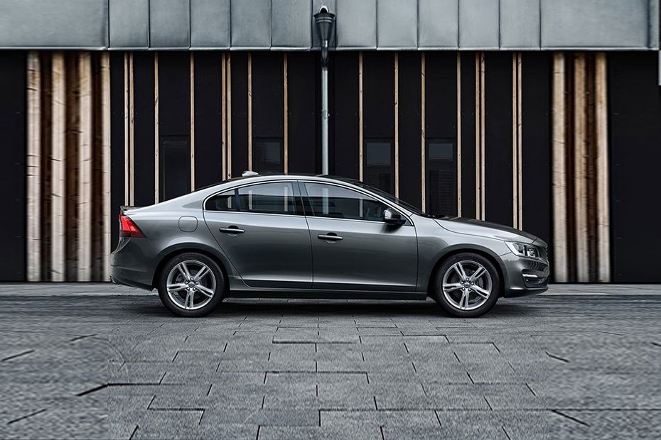 Volvo S60 (2021-2023) Drivers Sideview in UAE