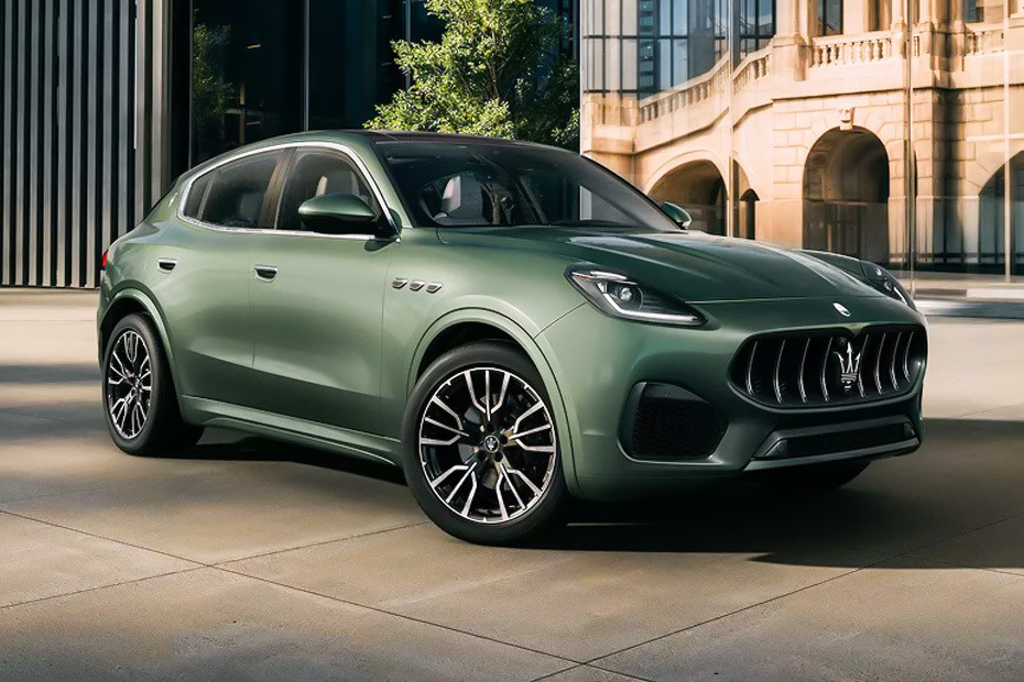 Maserati Grecale Front Medium View in UAE