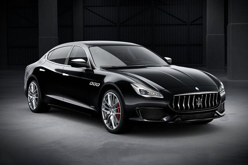 Maserati Quattroporte Front Cross Side View