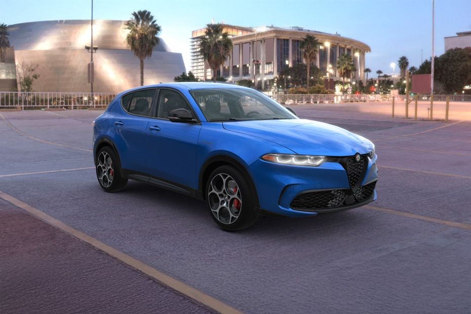 Alfa Romeo Tonale Front Medium View in UAE