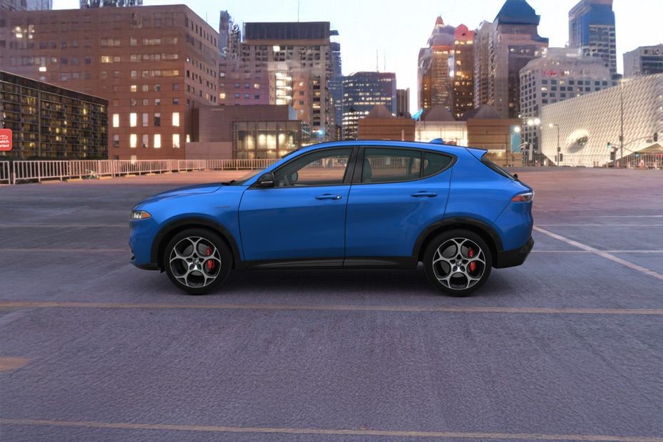 Tonale Side view in UAE