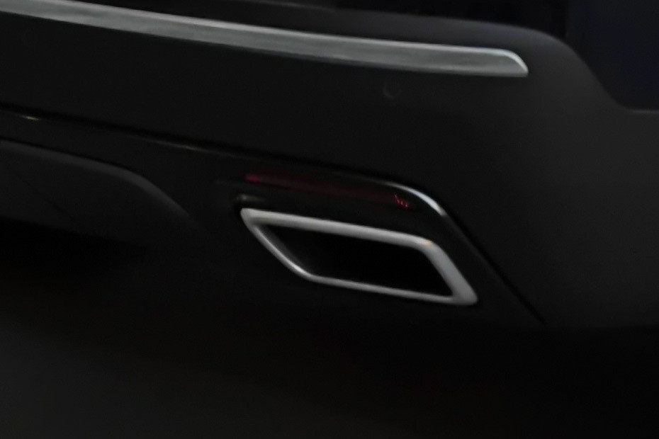 Exhaust Pipe of Cadillac XT5 in UAE