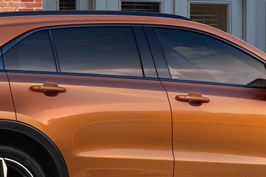 XT4 Door handle in UAE