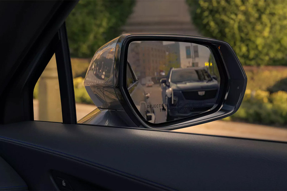 Cadillac XT4 Drivers Side Mirror Front Angle in UAE