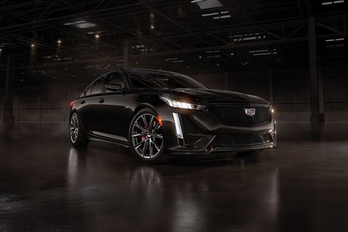 Cadillac CT5-V (2023-2024) Front Medium View