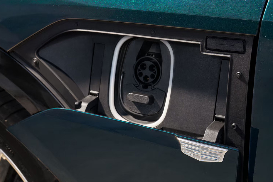 Exhaust Pipe of Cadillac LYRIQ in UAE