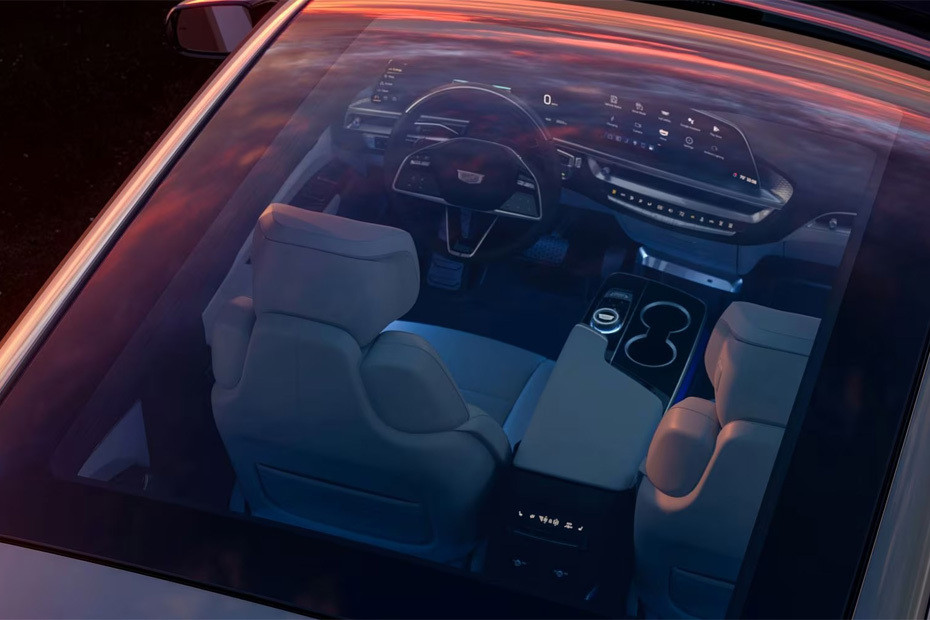 Cadillac LYRIQ Sunroof Moonroof in UAE