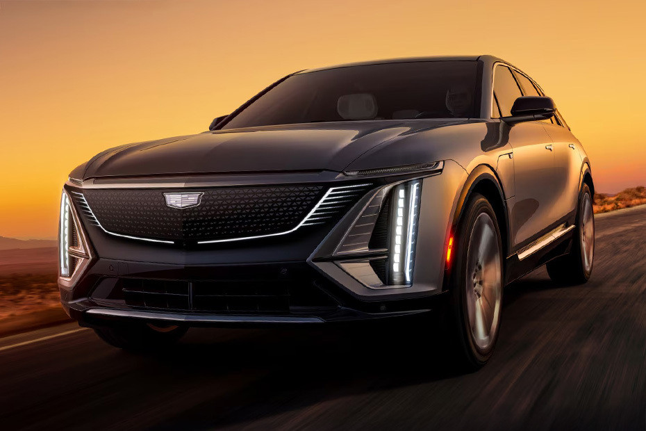 LYRIQ Tilted Front View in UAE