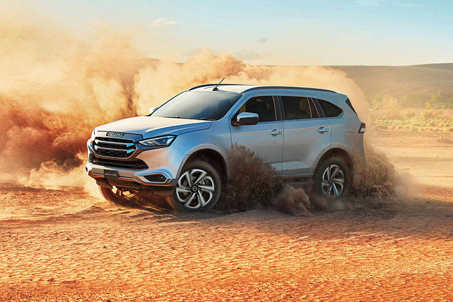 Isuzu Mu x UAE