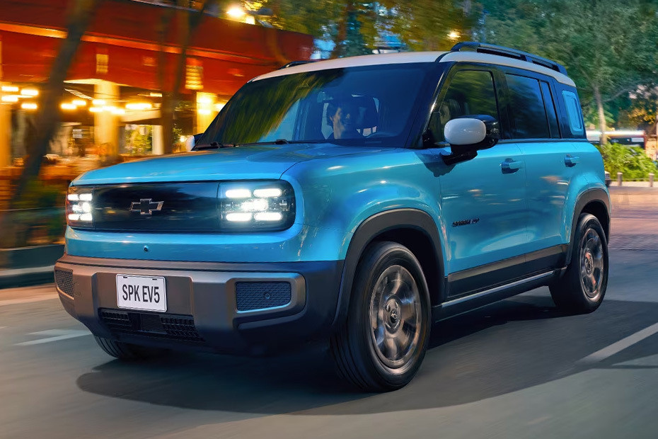 SPARK EUV Front angle low view