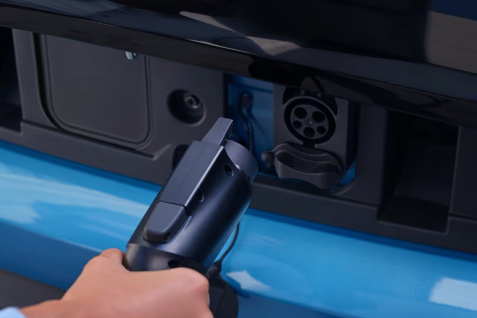 Gas Cap Open of SPARK EUV