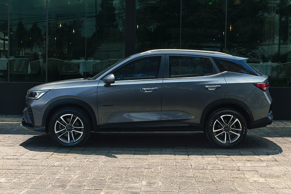 Groove Side view in UAE