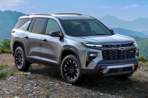 Chevrolet Traverse Front Medium View