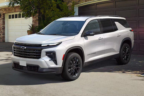 Chevrolet Traverse Front Side View