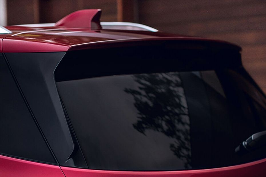 Equinox Spoiler in UAE