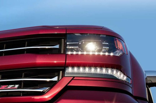Silverado (2022-2024) Headlight