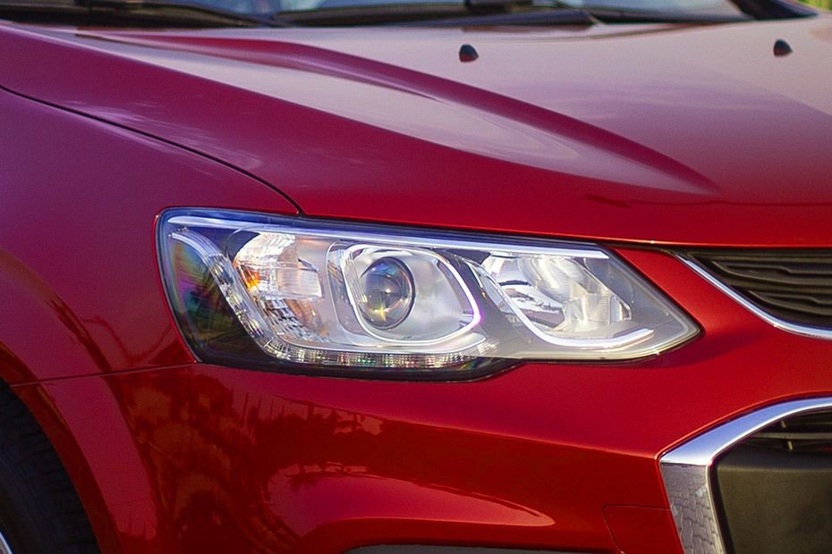 Aveo Headlight in UAE