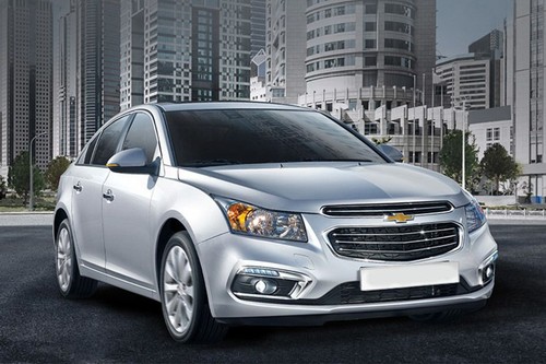 Chevrolet Cruze (2012-2013) Front Cross Side View