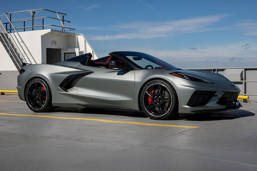 Chevrolet Corvette Front Cross Side View