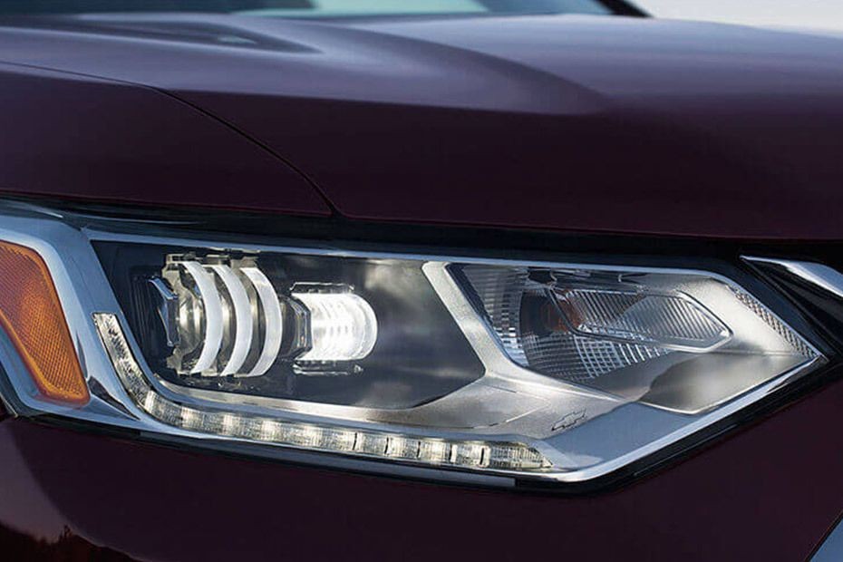 Traverse (2012-2021) Headlight in UAE