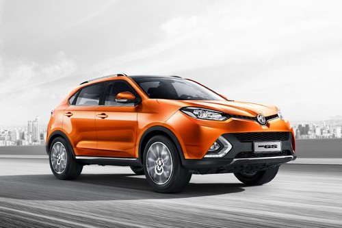 MG GS (2016-2021) Front Cross Side View