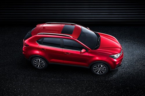 MG GS Drivers Sideview