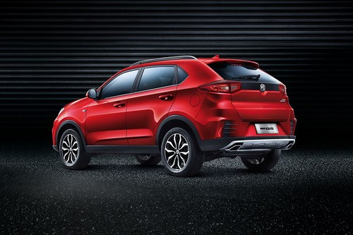 Rear Cross Side View of MG GS