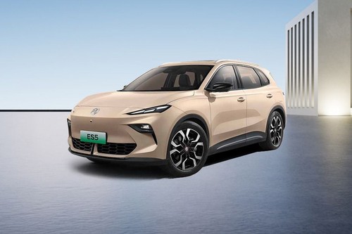 ES5 Front angle low view