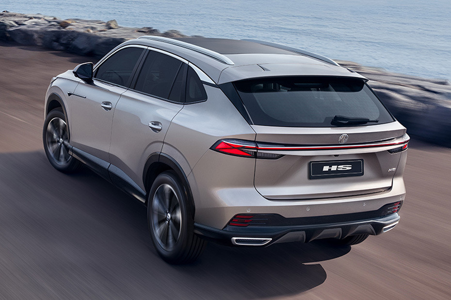 Rear Cross Side View of MG HS