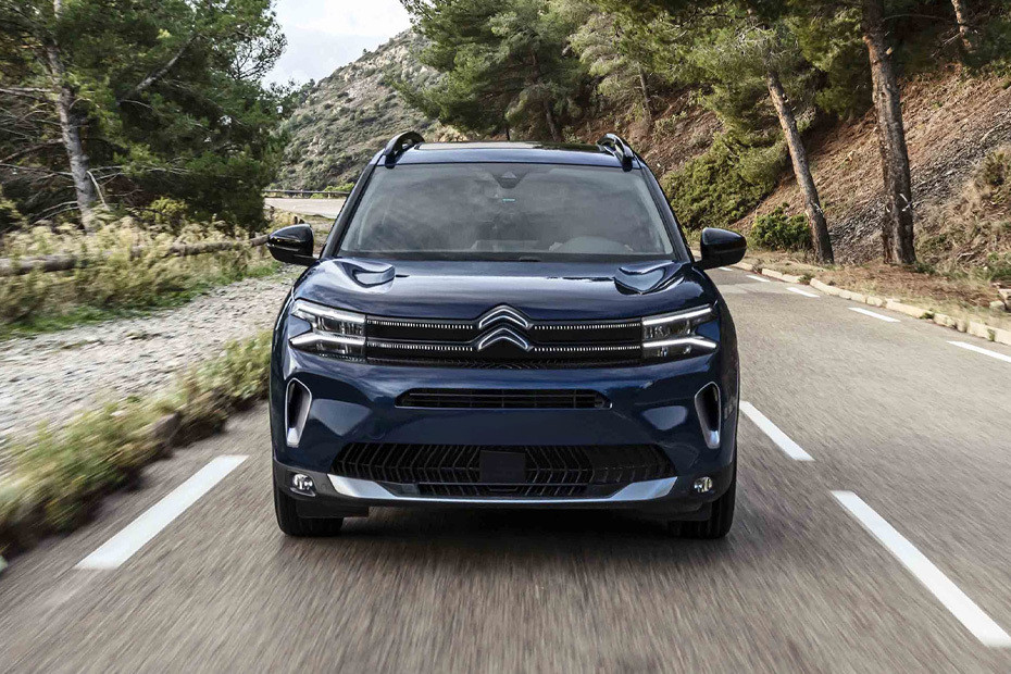Full Front View of C5 Aircross Full Front View of C5 Aircross