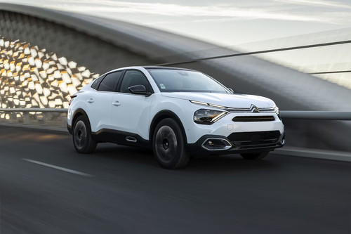 Citroen C4 X (2024-2025) Front Medium View