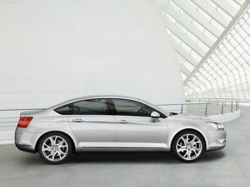 C5 Side view