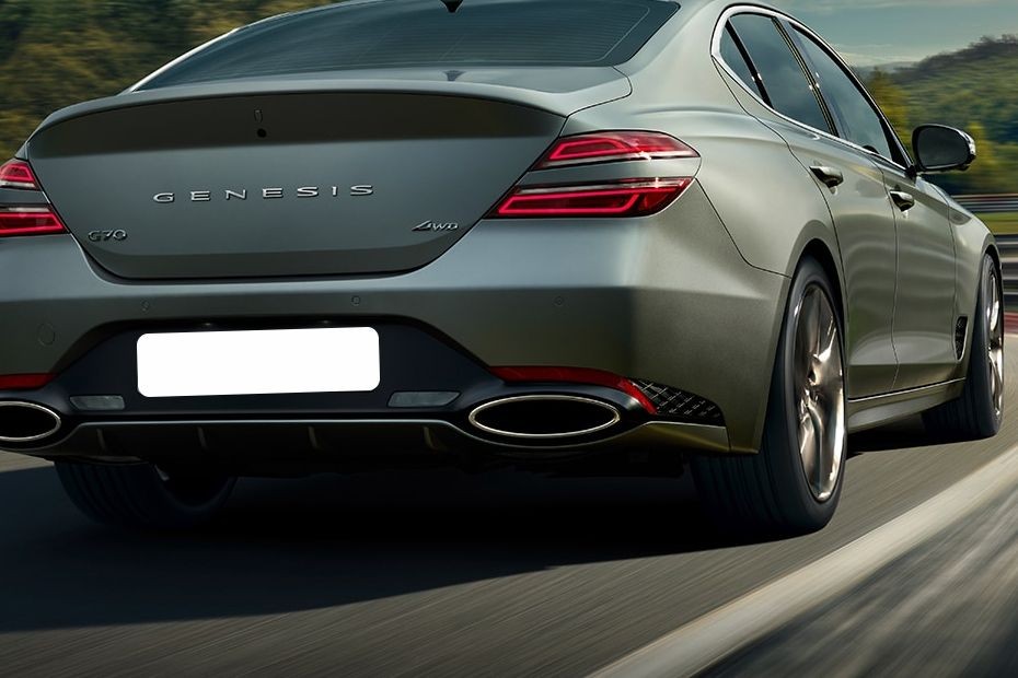 Exhaust Pipe of Genesis G70 in UAE