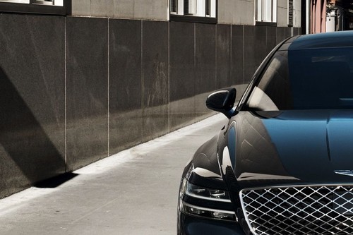 Genesis G80 (2022-2024) Drivers Side Mirror Front Angle