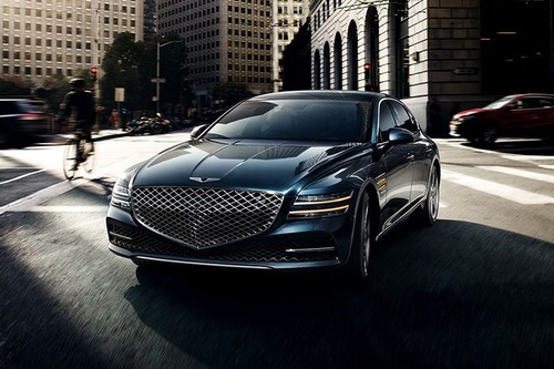 G80 (2022-2024) Front angle low view