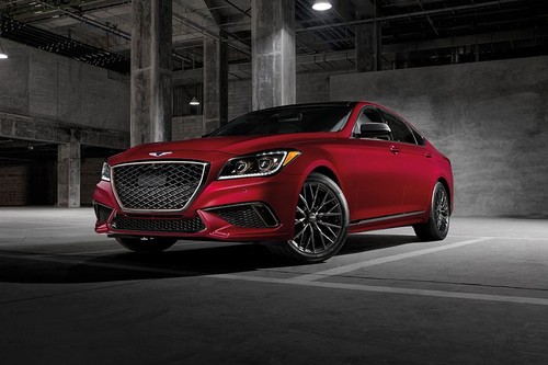 G80 SPORT Front angle low view