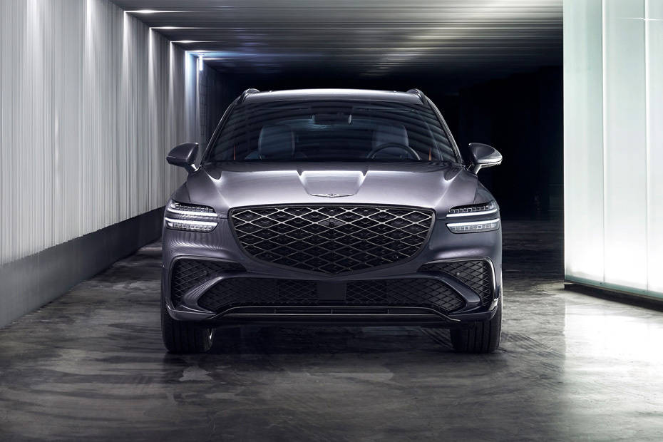 Genesis GV70 2.5T Platinum Sport AWD 2025 UAE