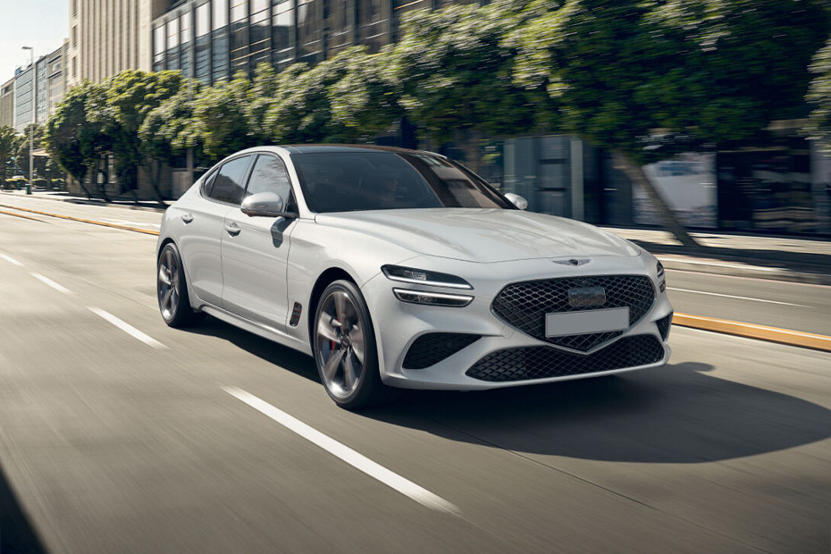 Genesis G70 SB Front Medium View in UAE