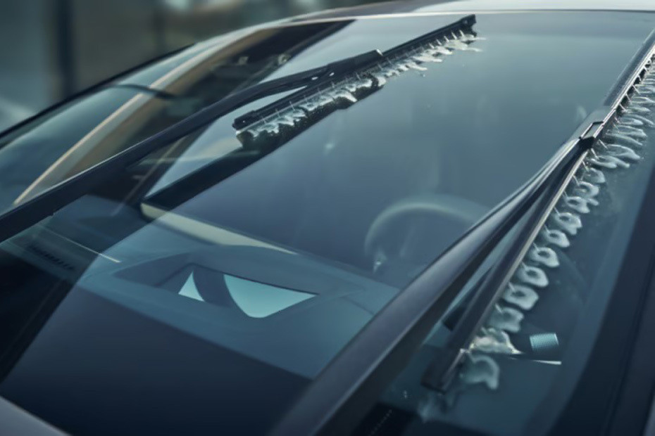 EV G 80 Wiper View in UAE